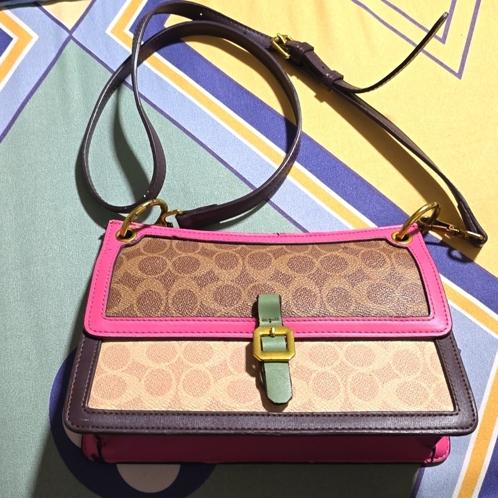 Women's multi color cross body adjustable bag